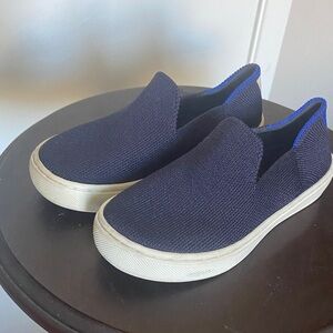 Rothy's Kids Shoes in Navy and Blue - Size 10